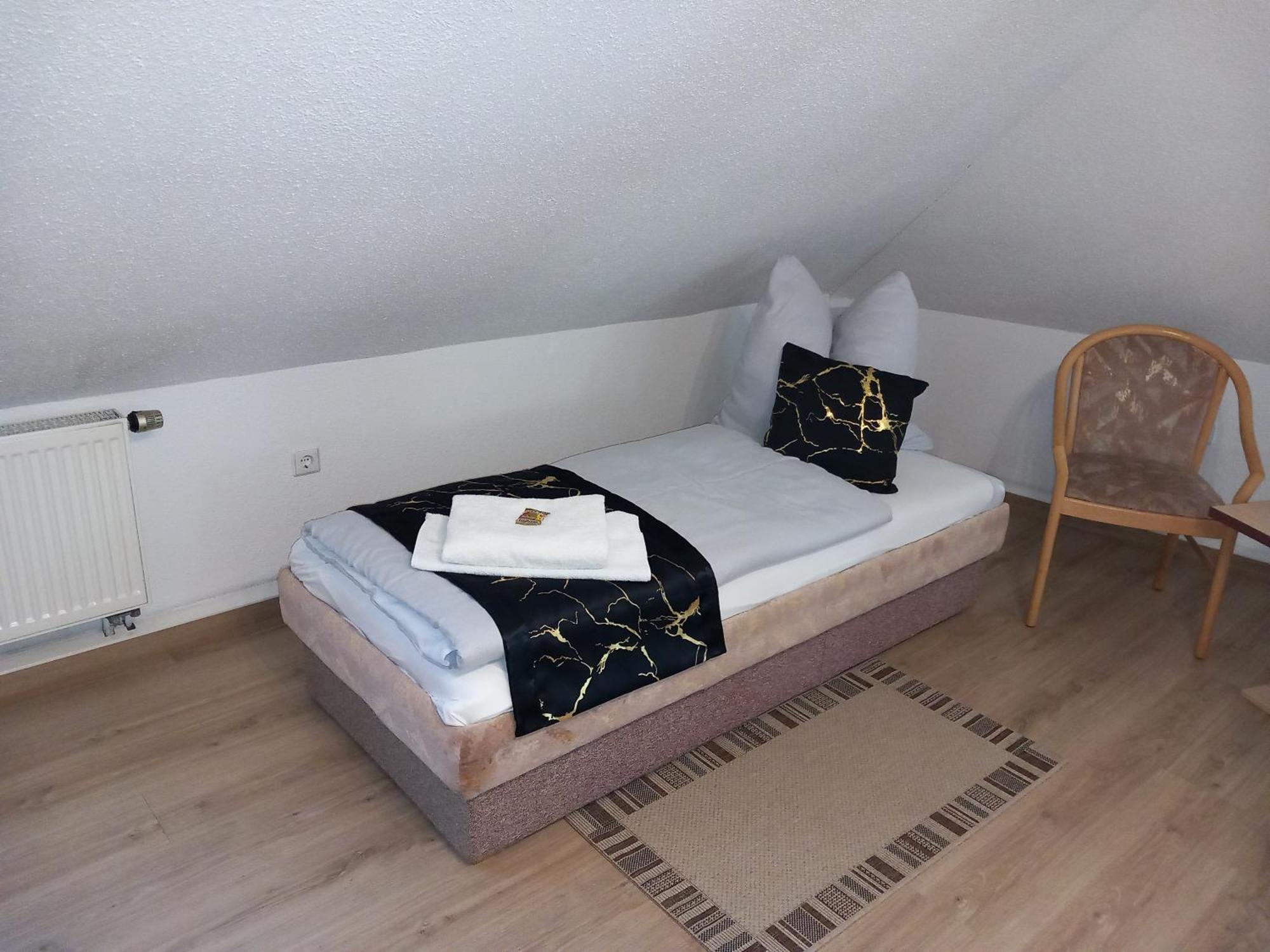 Hotel Eintracht Міттвейда Екстер'єр фото